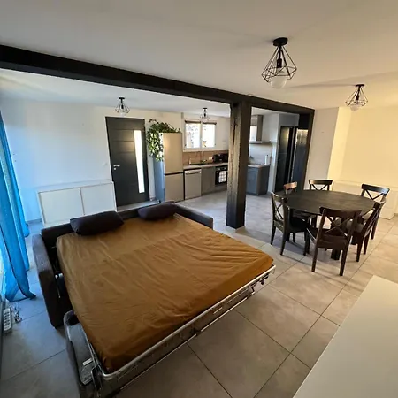 Lägenhet A D'aude Proche Narbonne Avec 2 Chambres, 6 Couchages, Lit Bebe Jardin Et Parking *