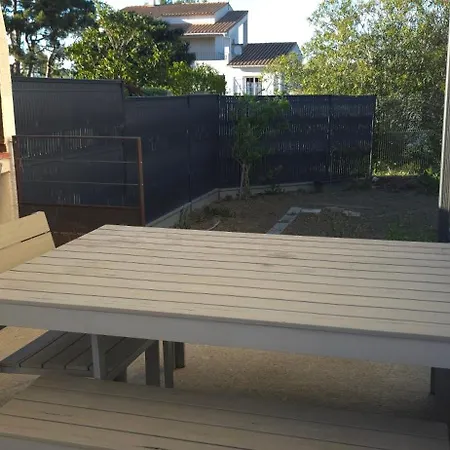 A D'aude Proche Narbonne Avec 2 Chambres, 6 Couchages, Lit Bebe Jardin Et Parking Cuxac-dʼAude