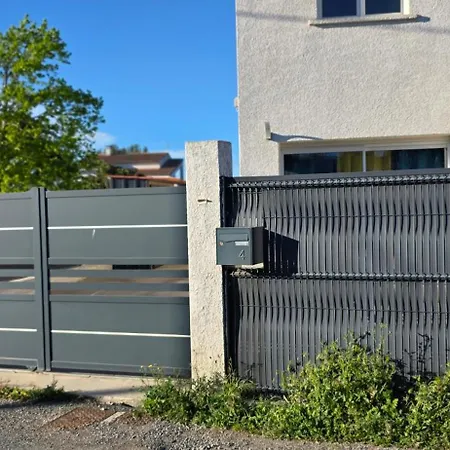 A D'aude Proche Narbonne Avec 2 Chambres, 6 Couchages, Lit Bebe Jardin Et Parking Lägenhet *